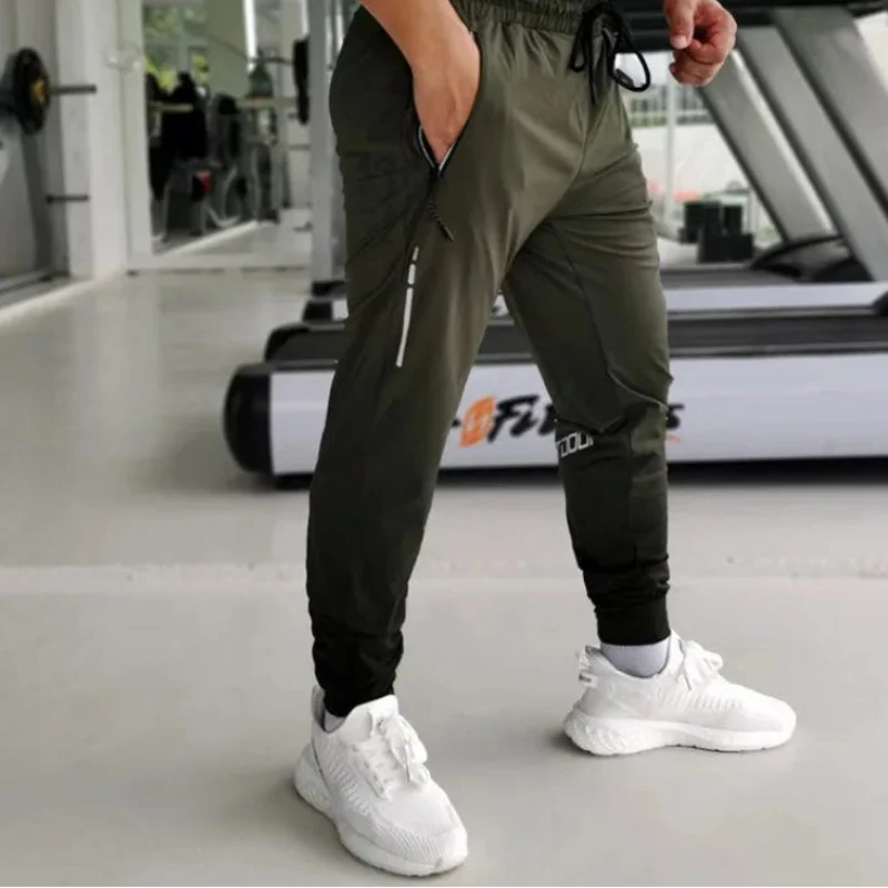 Tapered Zip Run Pants
